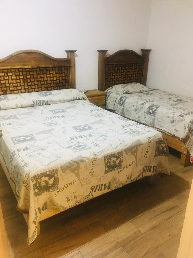 Hostal Makea Pachuca Exteriör bild