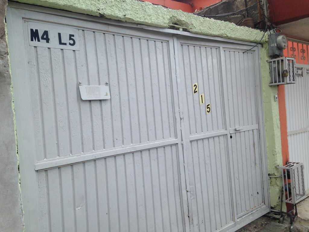 Hostal Makea Pachuca Exteriör bild