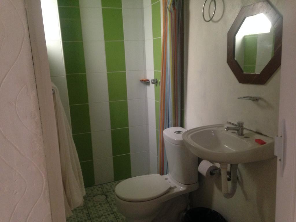 Hostal Makea Pachuca Exteriör bild